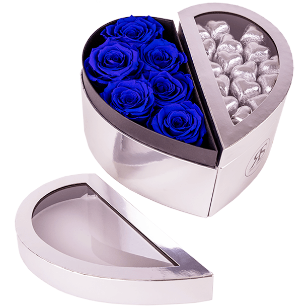 Blauwe longlife rozen in hartvormige chocolade box