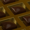 Chocolade hartjes in gouden box Rosuz